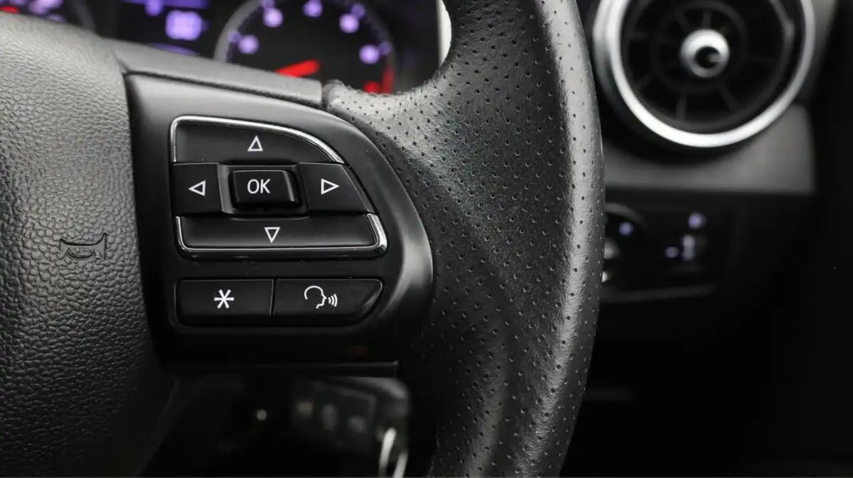 2020-mg-zs-suv-15-vti-tech-excite-106ps-big-21