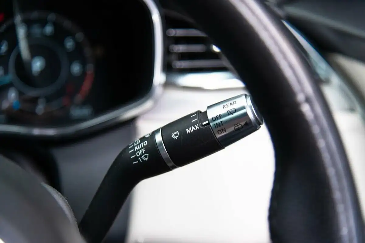2021-jaguar-f-pace-20-p250-r-dynamic-se-big-35