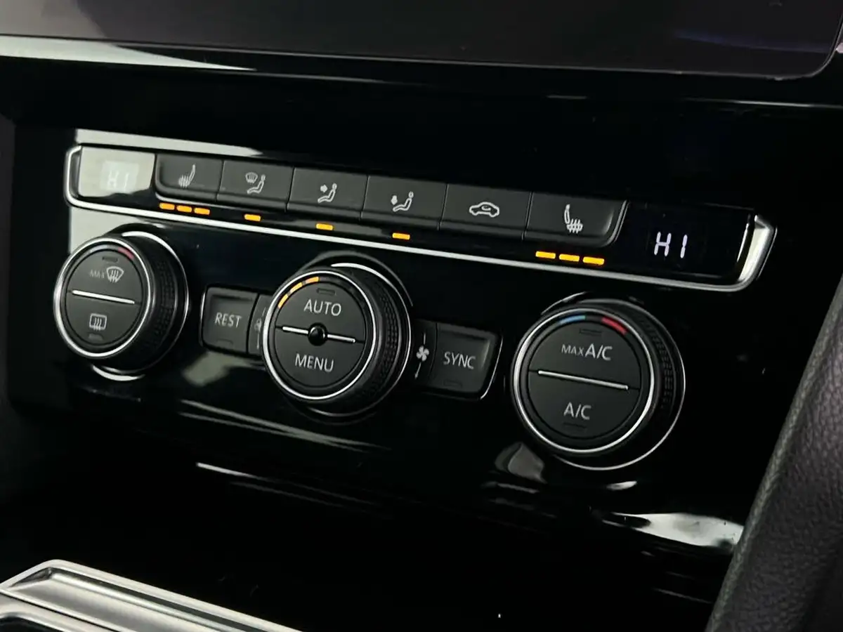 2018-volkswagen-arteon-20-tsi-r-line-190ps-ss-big-32