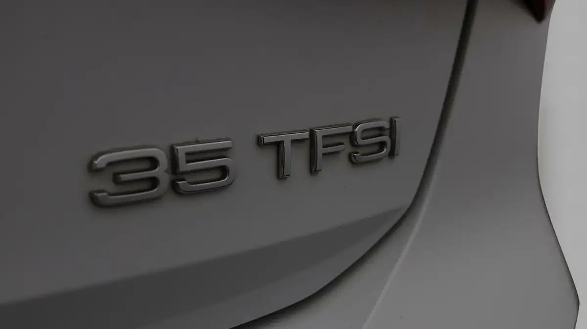 2023-audi-a3-15-35-tfsi-sportback-5d-s-tronic-big-21