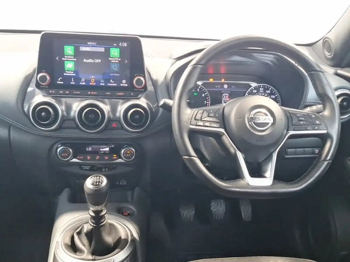 2022-nissan-juke-10-dig-t-n-connecta-big-6