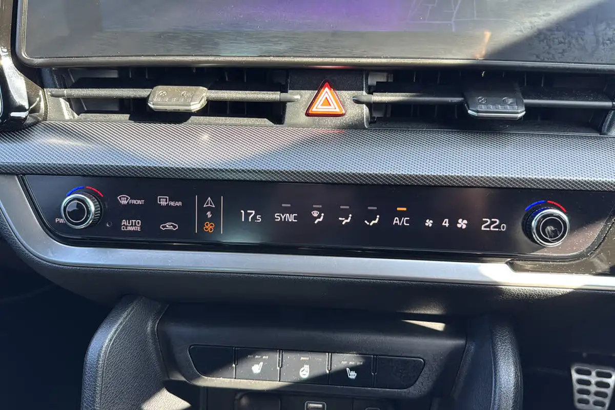 2024-kia-sportage-16-t-gdi-gt-line-157bhp-48v-big-14