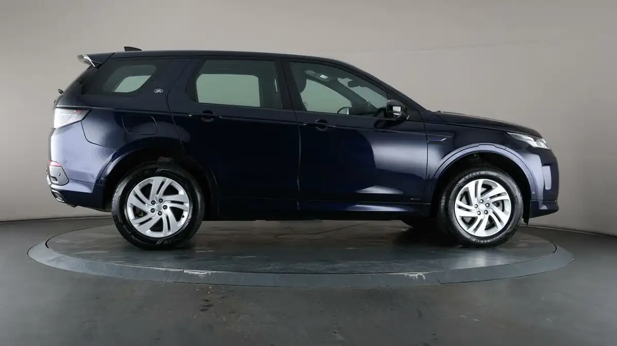 2021-land-rover-discovery-sport-15-p300e-r-dynamic-s-big-54
