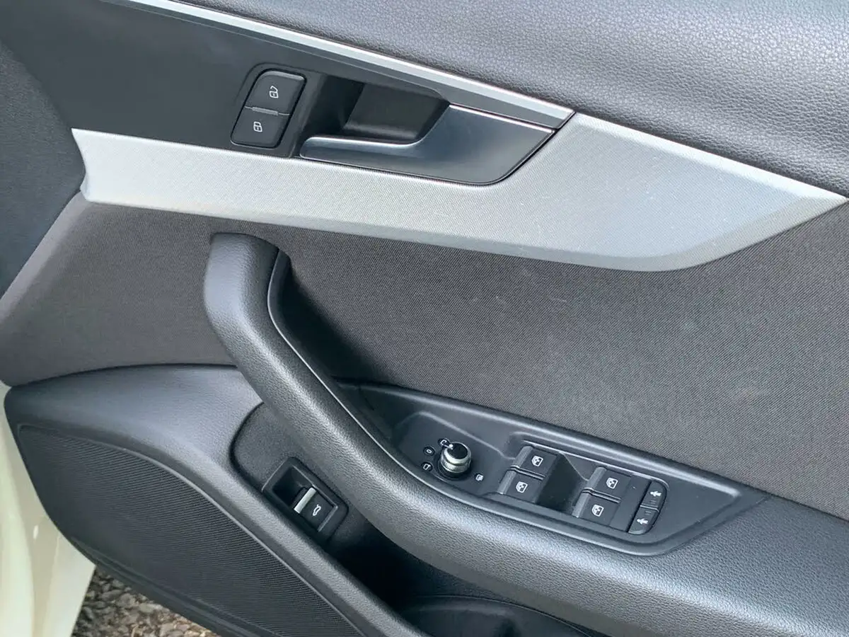 2016-audi-a4-14-tfsi-se-big-25