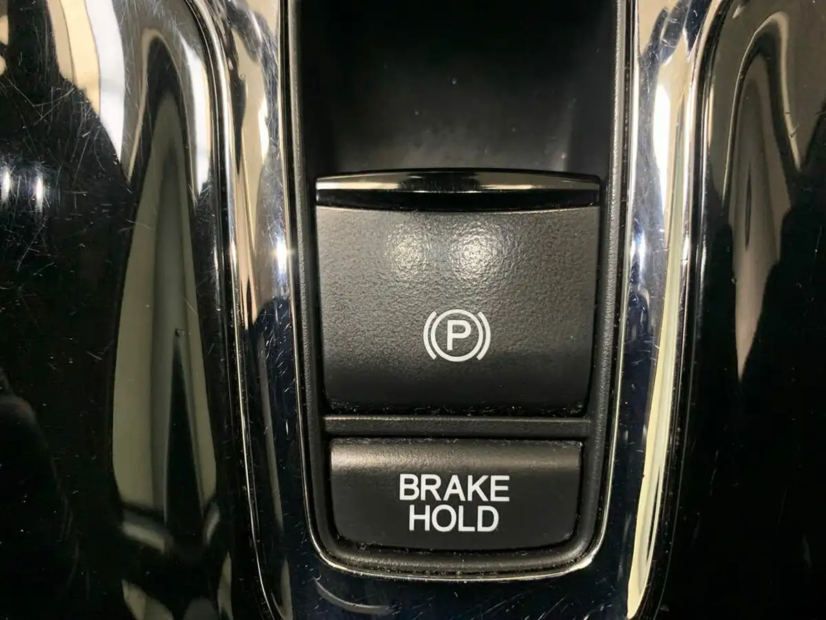 2016-honda-hr-v-15-i-vtec-se-big-21