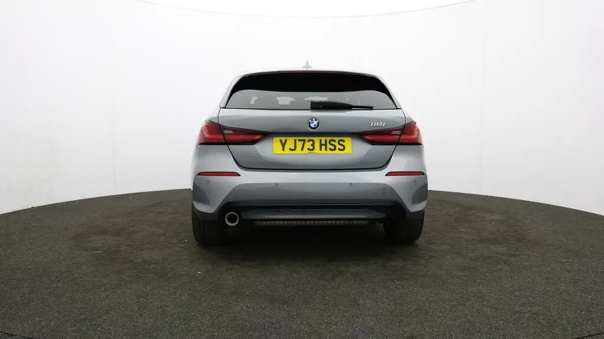 2024-bmw-1-series-15-118i-sport-dct-big-45