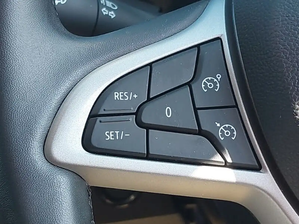 2023-dacia-sandero-stepway-10-tce-essential-90bhp-big-18