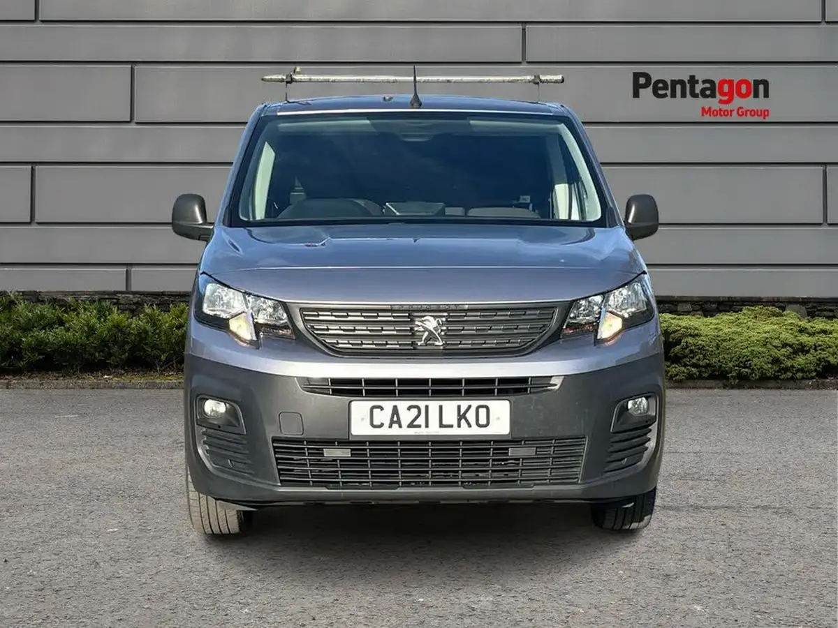 2021-peugeot-partner-15-bluehdi-1000-professional-100ps-eu6dt-panel-big-12