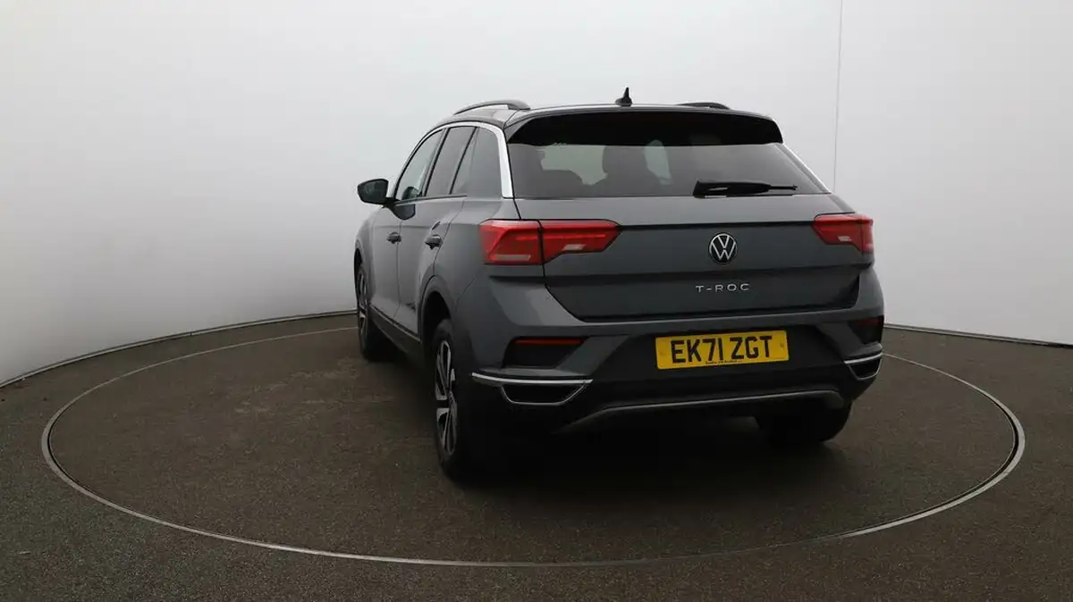 2021-volkswagen-t-roc-10-tsi-active-hatchback-5d-big-52