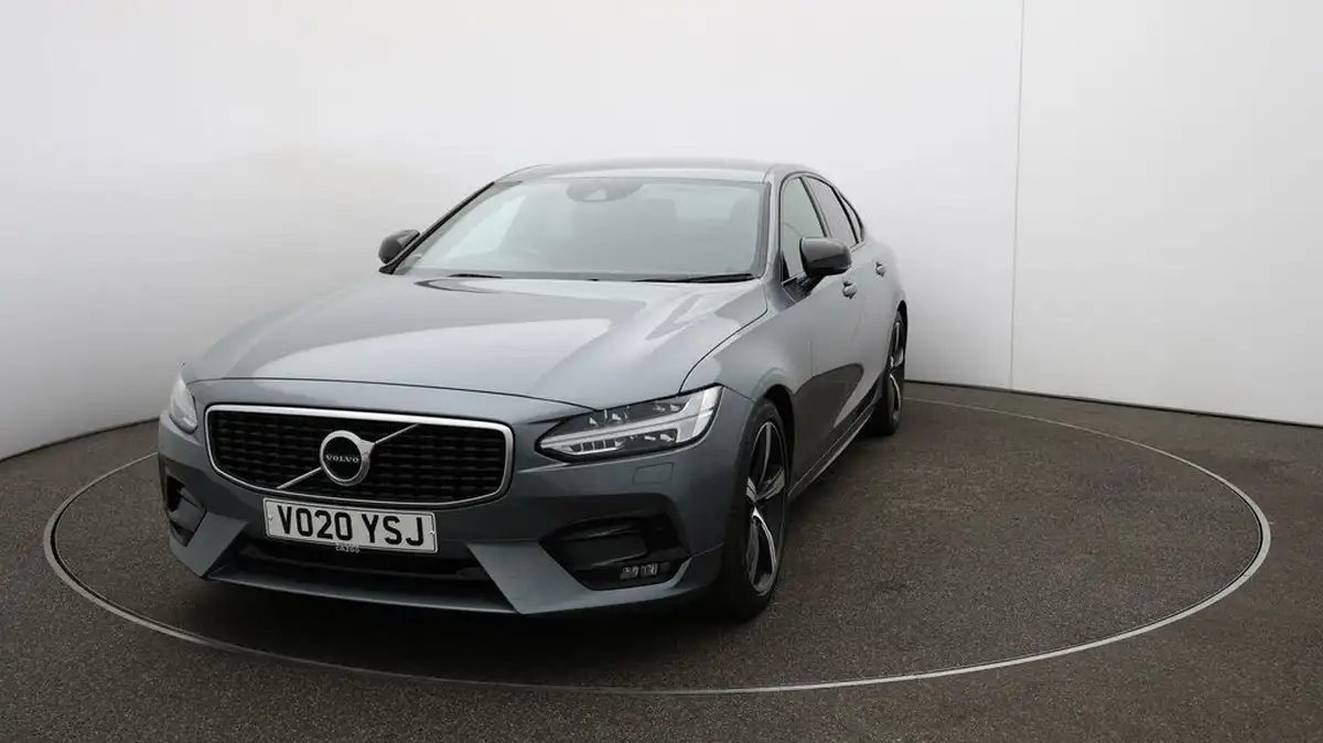 2020-volvo-s60-20-b5-r-design-big-30