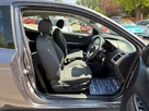 2011-hyundai-i20-12-comfort-3d-small-10