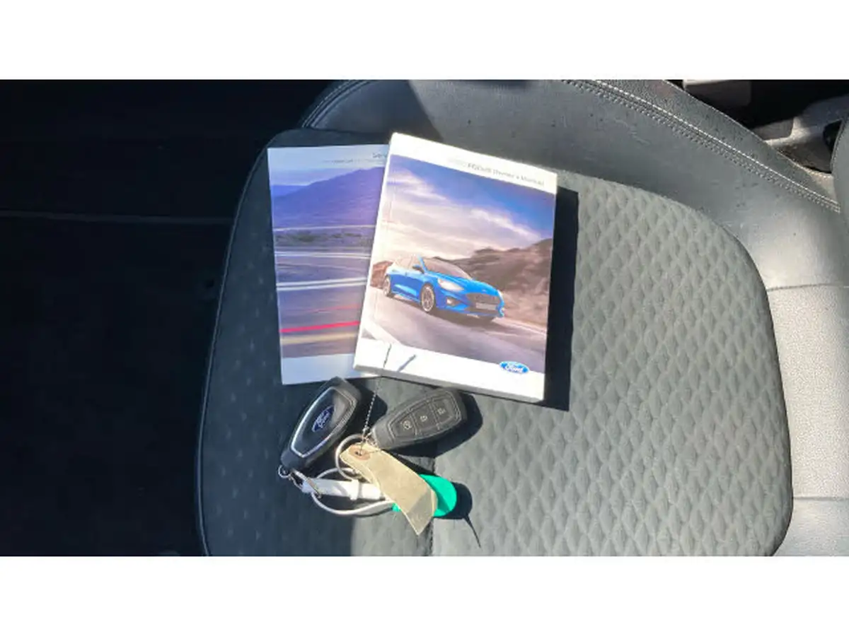 2019-ford-focus-10t-titanium-x-hatchback-big-18