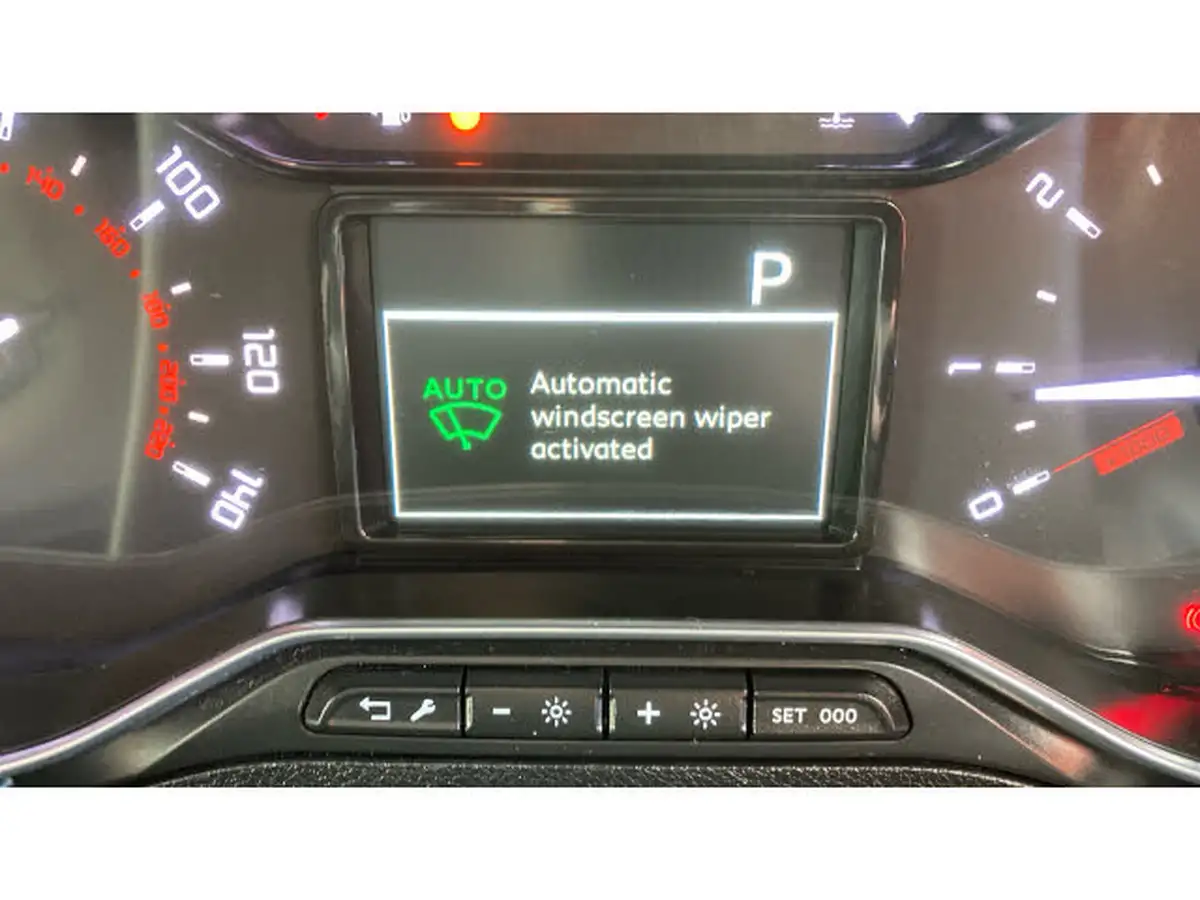 2021-citroen-berlingo-15bluehdi-1000-driver-130pseu6dt-e-ss-eat8-big-39