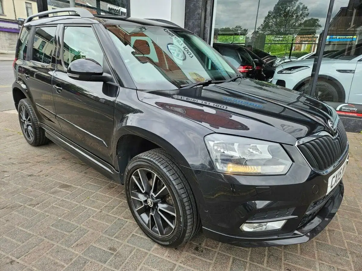 2015-skoda-yeti-20tdi-black-edition-dsg-big-12