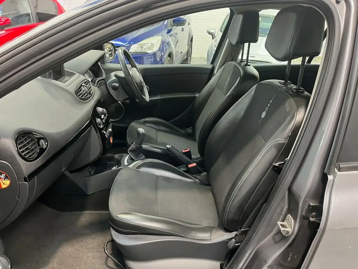 2012-renault-clio-12-dynamique-tom-tom-tce-100bhp-hatchback-5d-big-14
