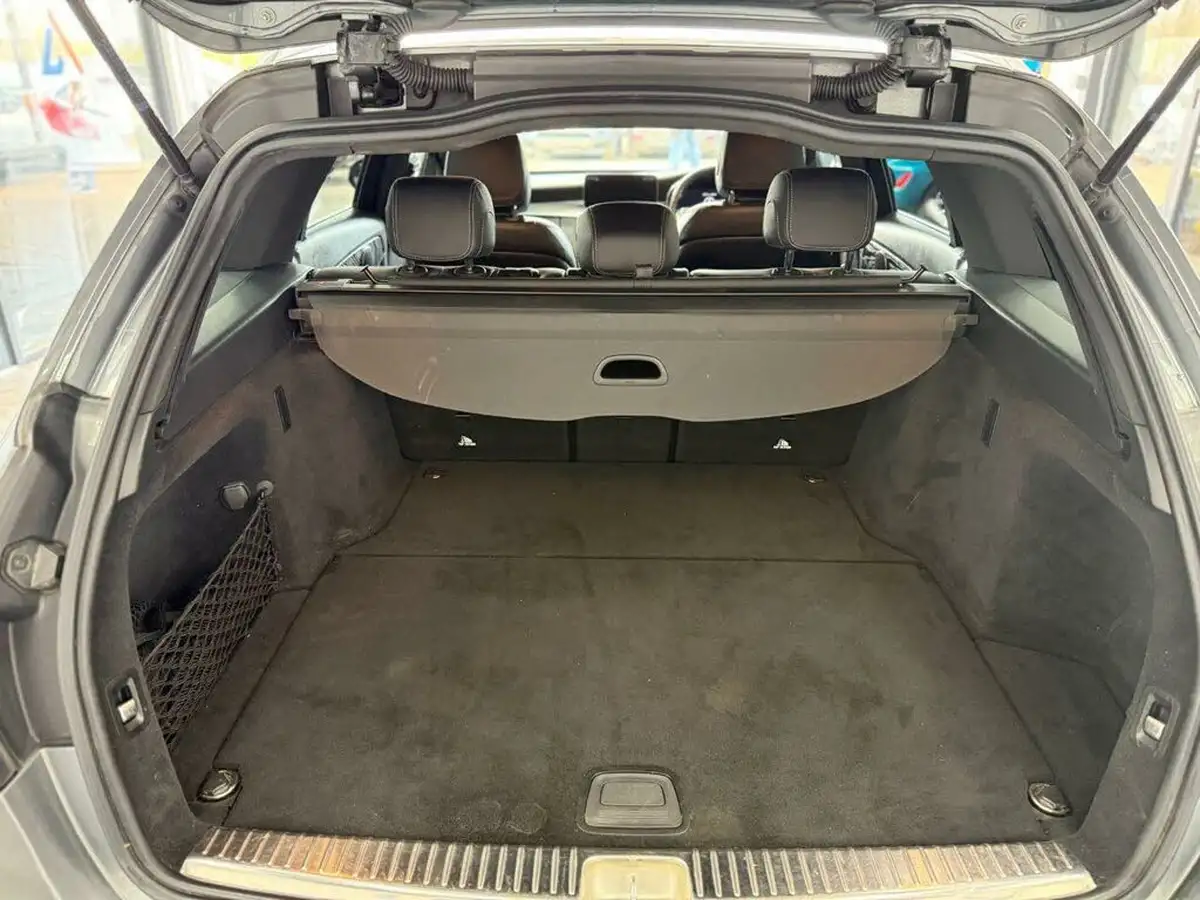 2019-mercedes-benz-c-class-20d-c300d-amg-line-245ps-ss-estate-5d-big-53