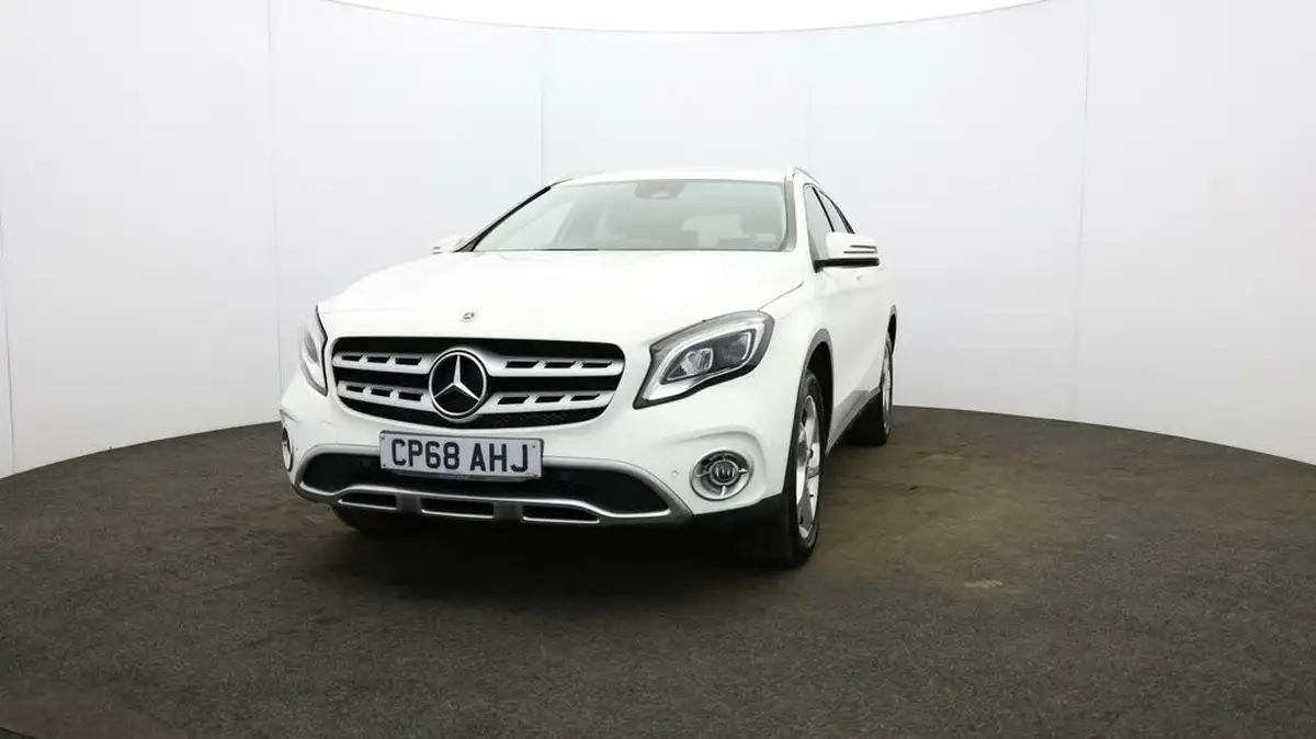 2018-mercedes-benz-gla-class-16-gla-200-sport-156ps-premiumss-7g-dct-big-32