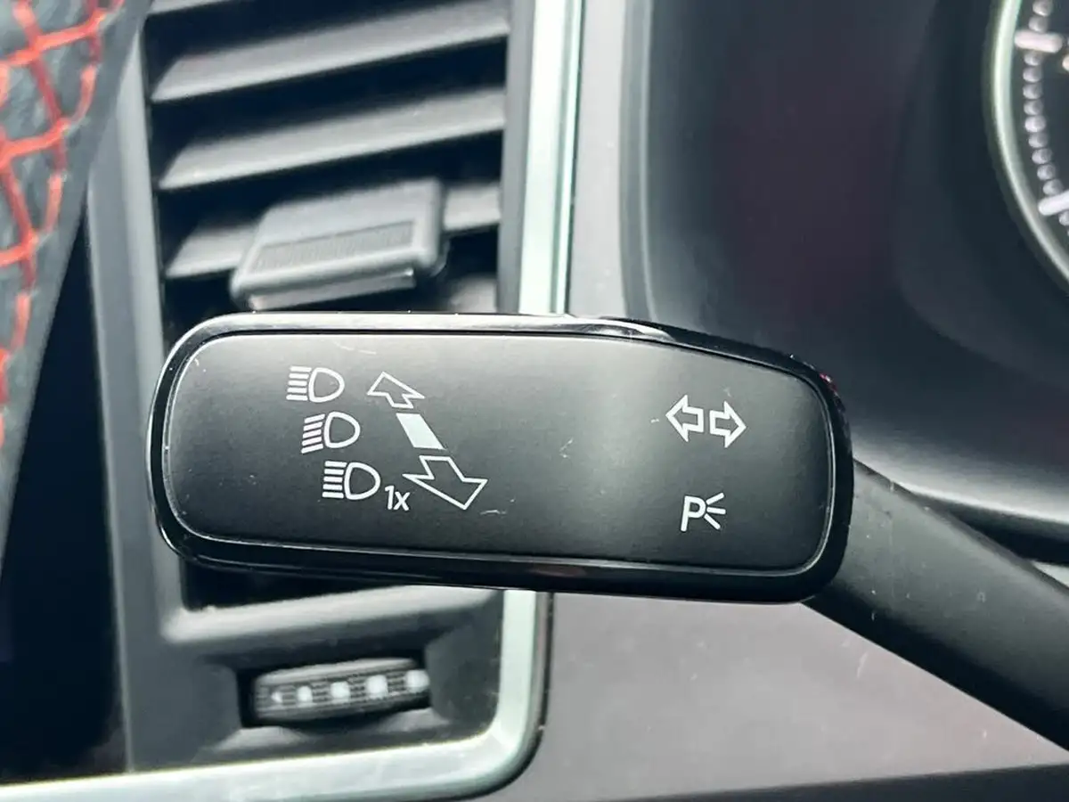 2021-seat-ateca-15-tsi-evo-fr-dsg-big-23