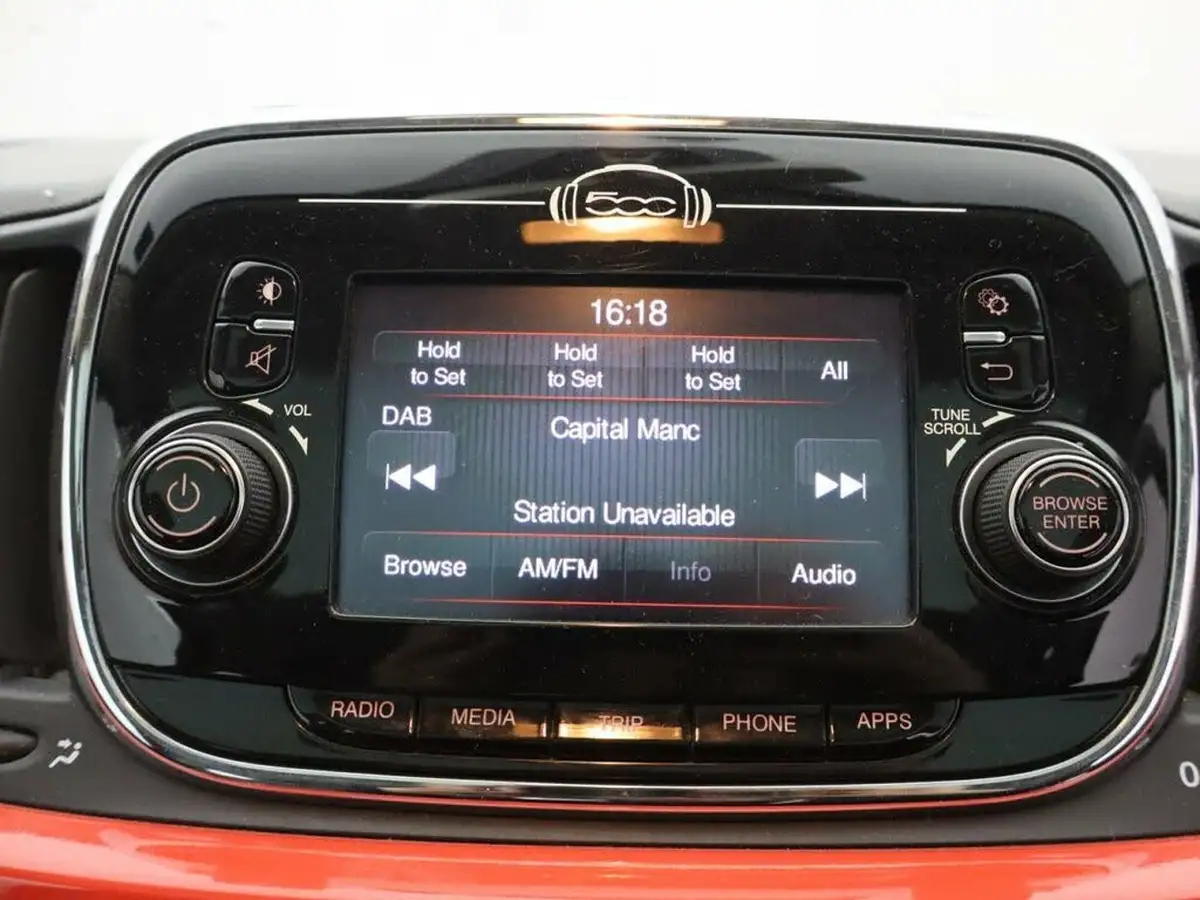 2017-fiat-500-12-lounge-big-14