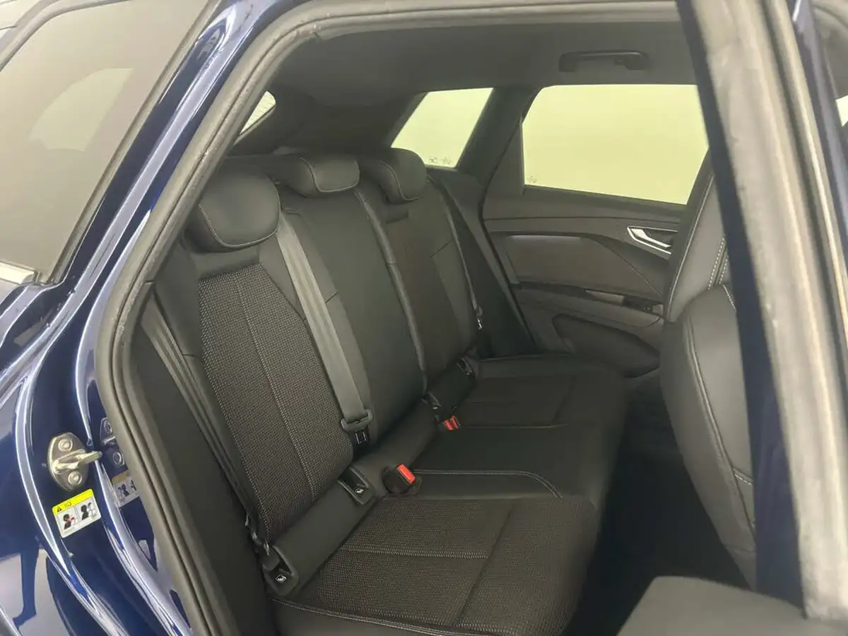 2021-audi-q4-e-tron-35e-s-line-station-wagon-big-16