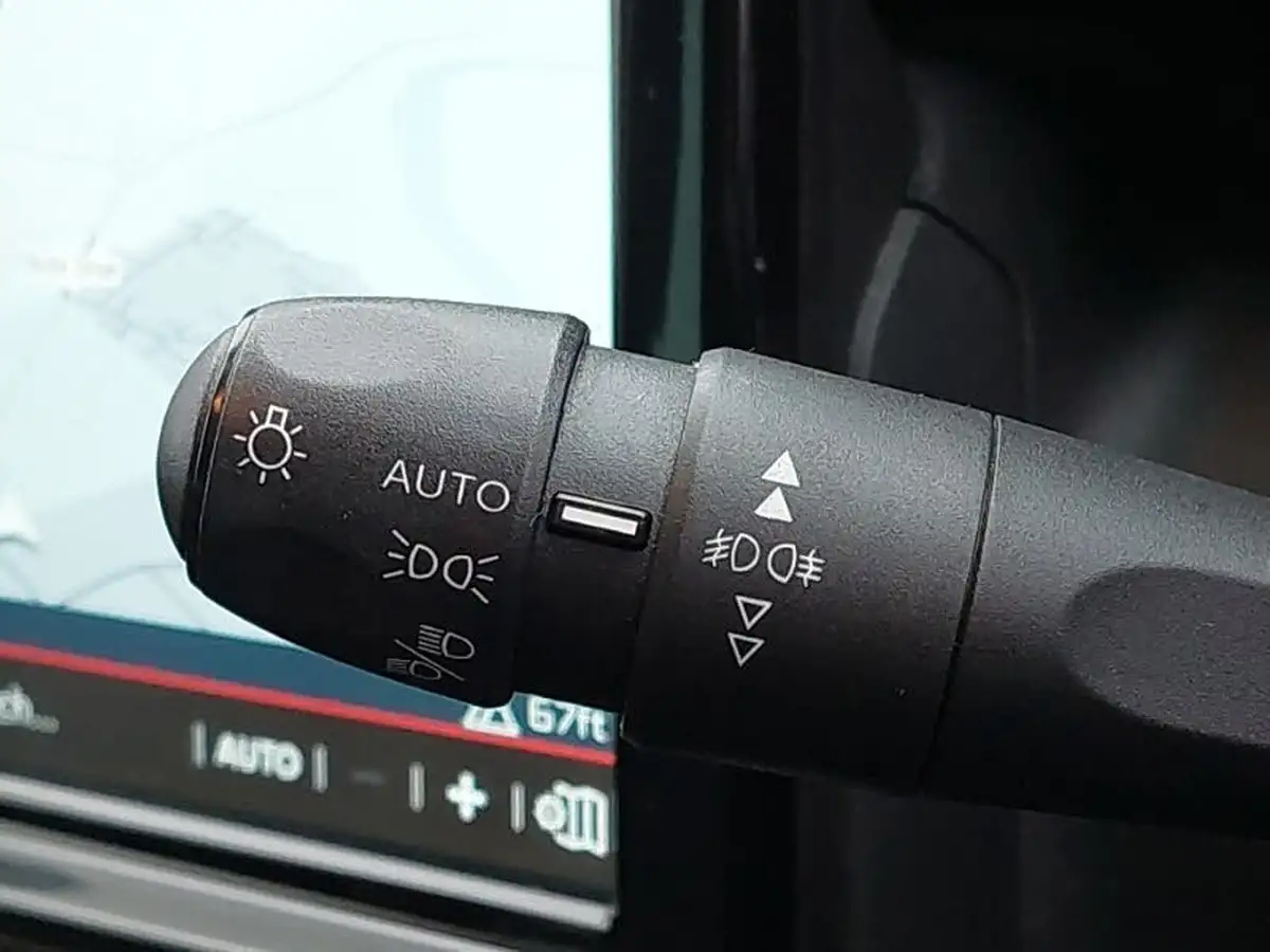 2022-citroen-c3-aircross-12-puretech-shine-110ps-big-13