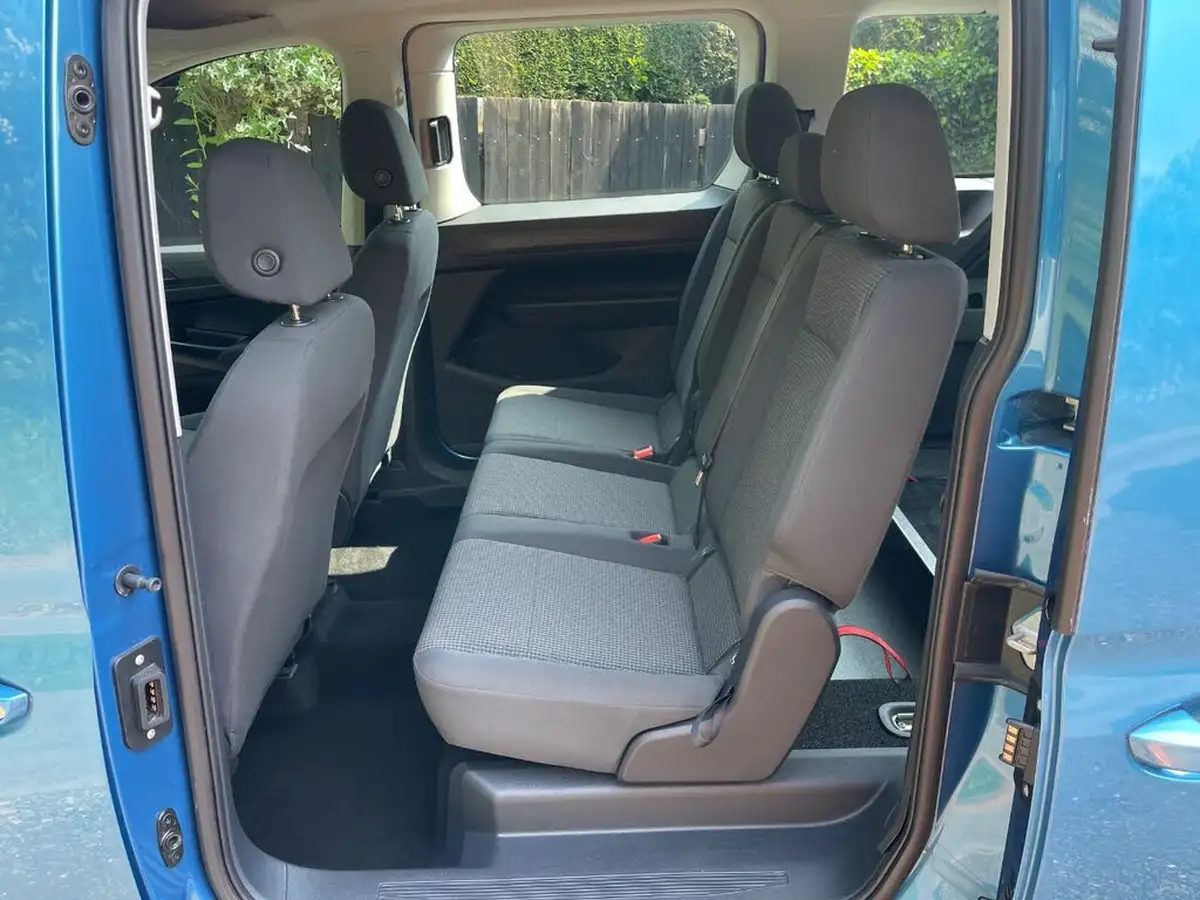 2022-volkswagen-caddy-20tdi-maxi-122ps-dsg-big-8