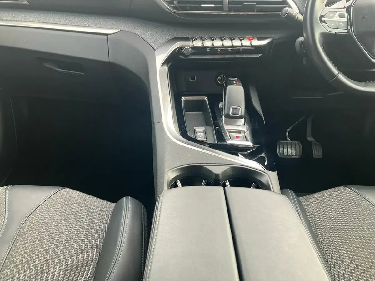 2021-peugeot-3008-suv-15-bluehdi-allure-premium-eat8-big-16