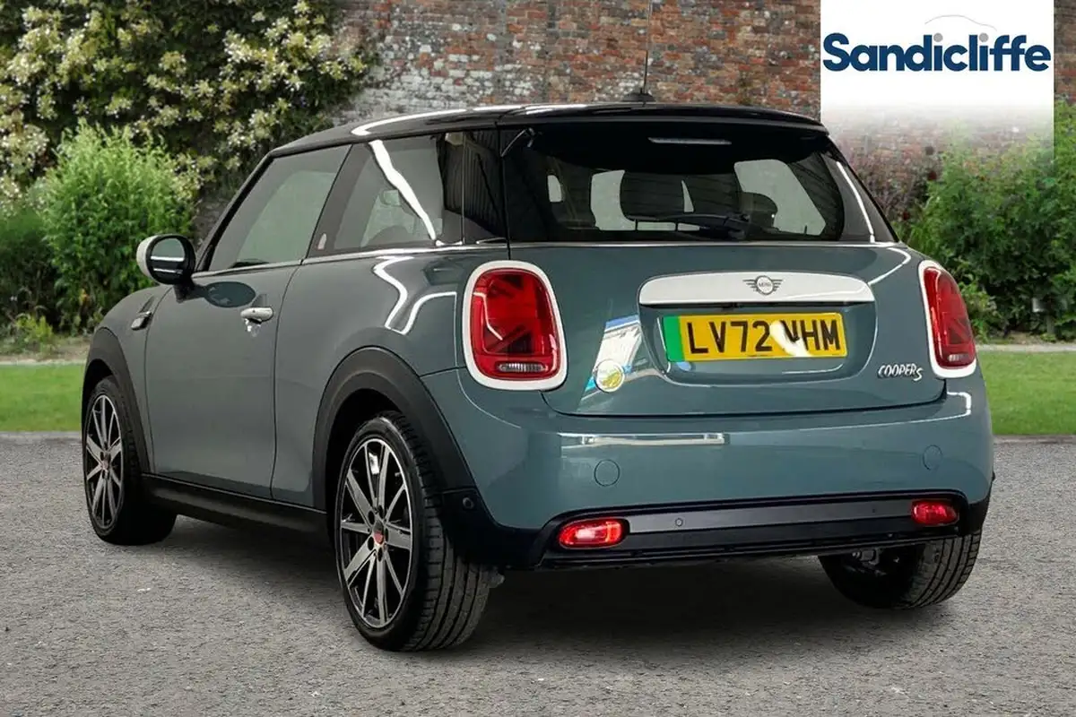 2023-mini-cooper-e-cooper-s-multitone-edition-big-5