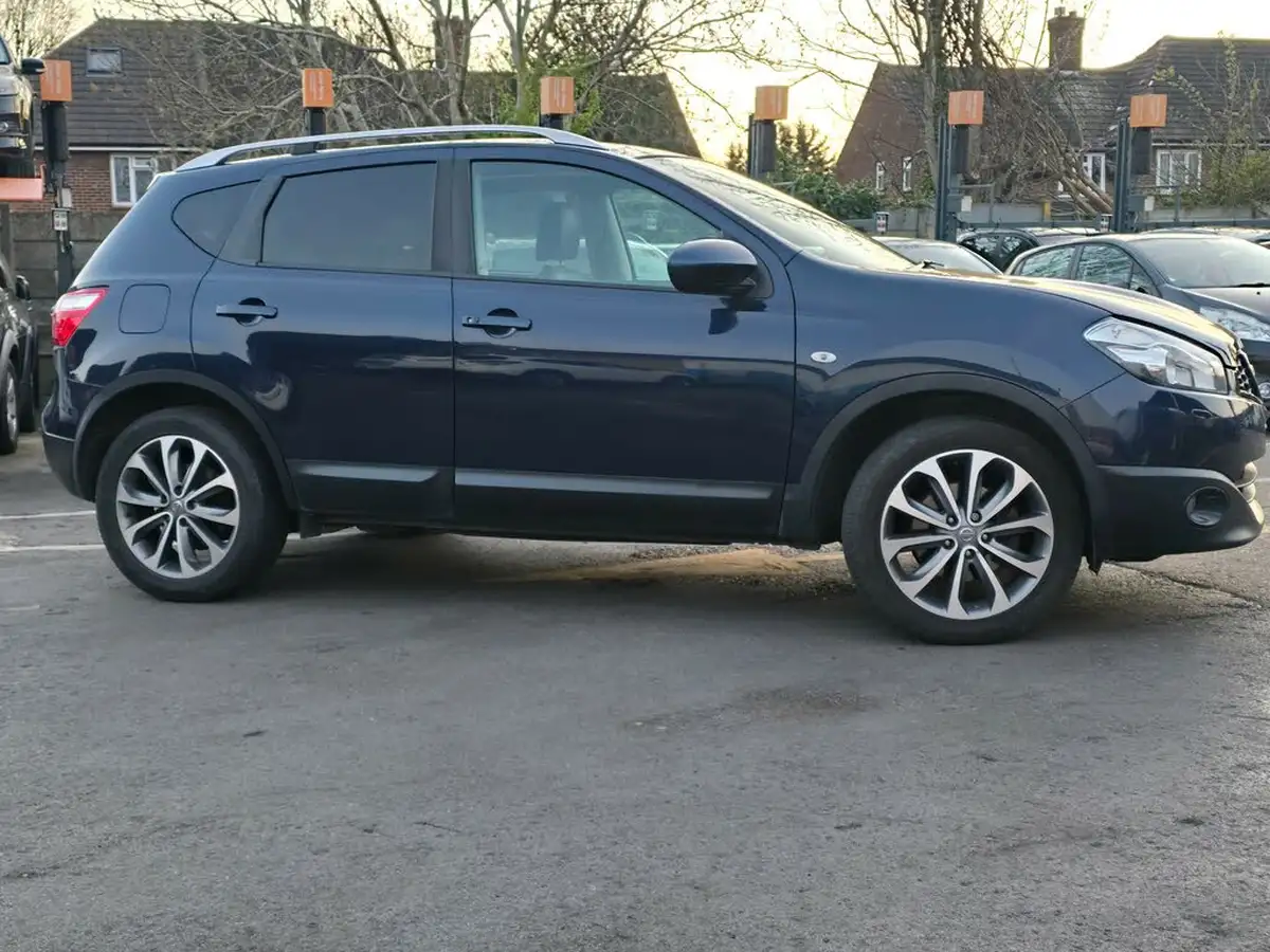 2010-nissan-qashqai-16-tekna-ss-big-9