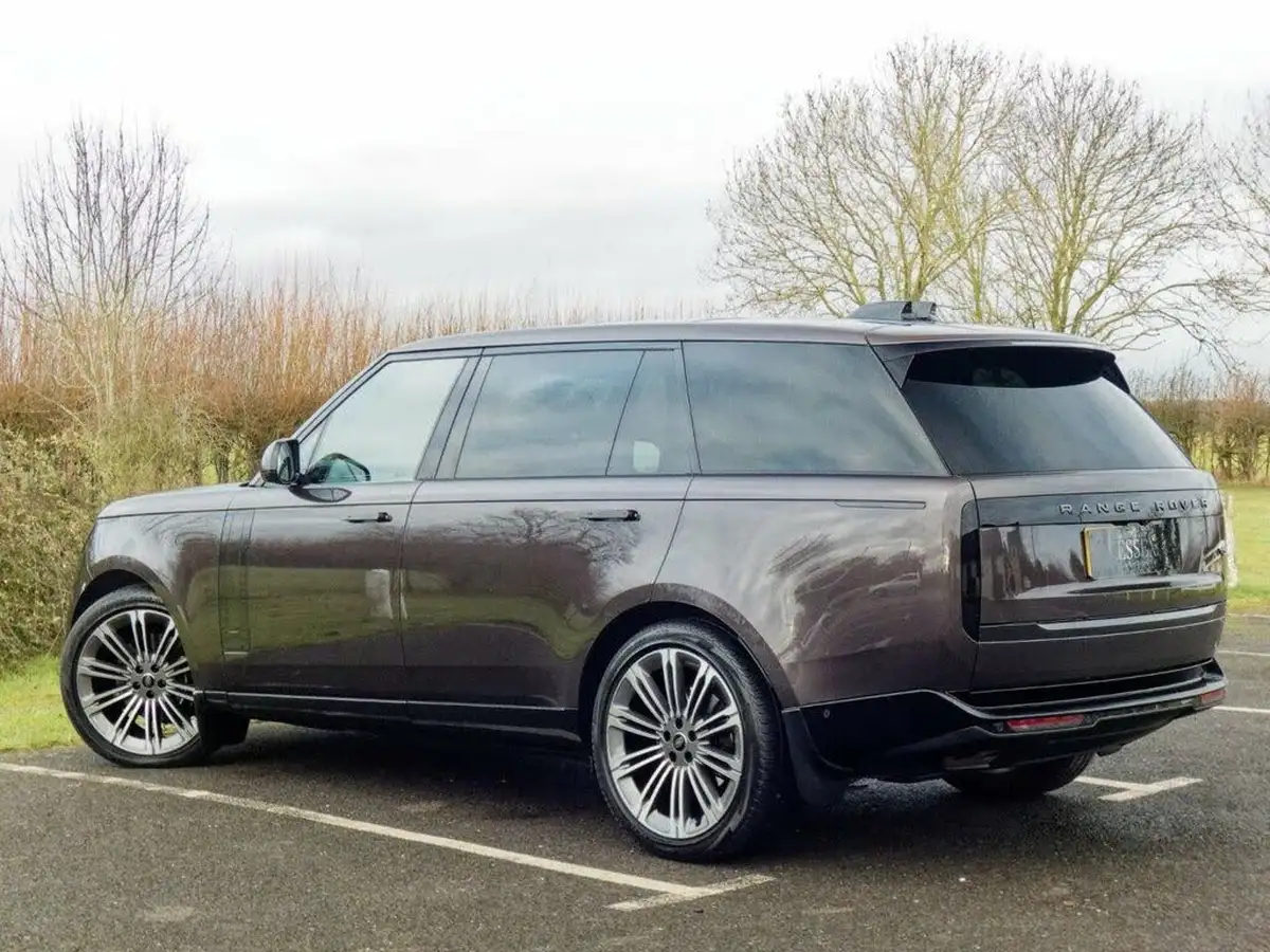 2022-land-rover-range-rover-30-d350-autobiography-big-10