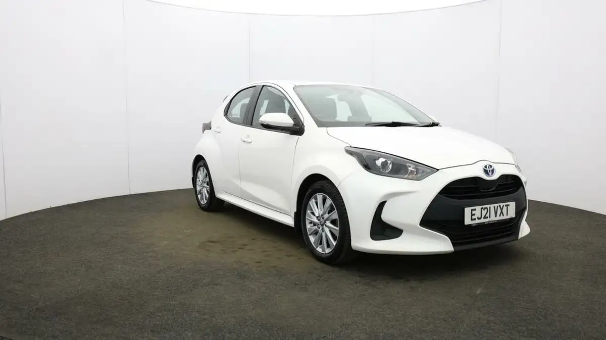 2021-toyota-yaris-15-vvt-i-icon-114bhp-hybrid-1490cc-e-cvt-big-37