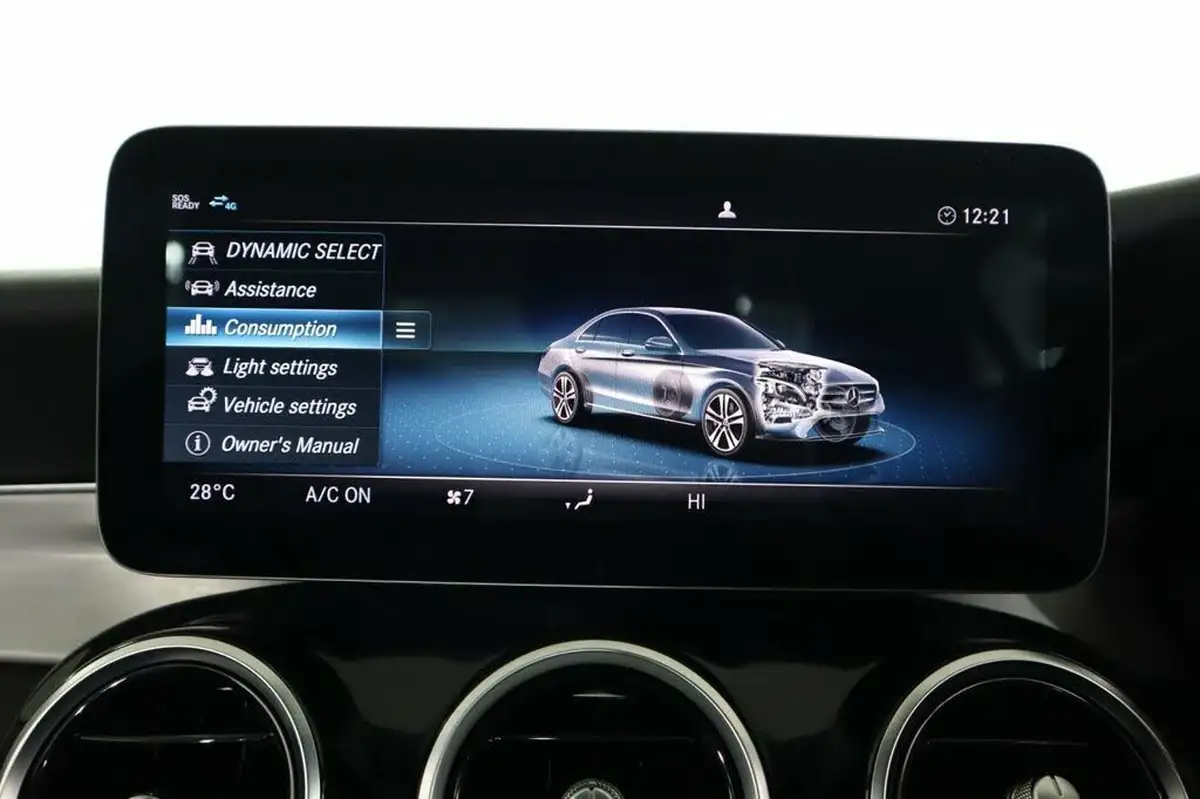 2018-mercedes-benz-c-class-15-c200-sport-ss-saloon-4d-big-51