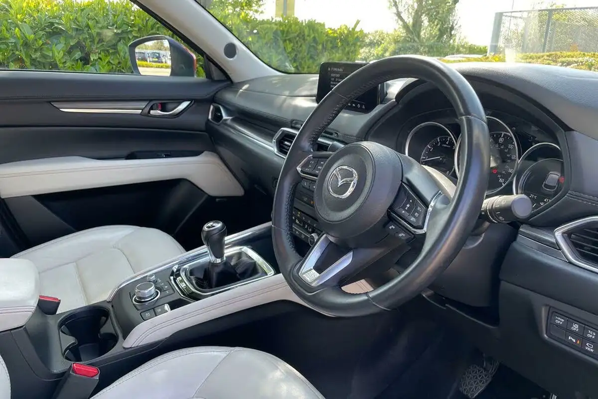 2019-mazda-cx-5-20-sport-nav-big-25