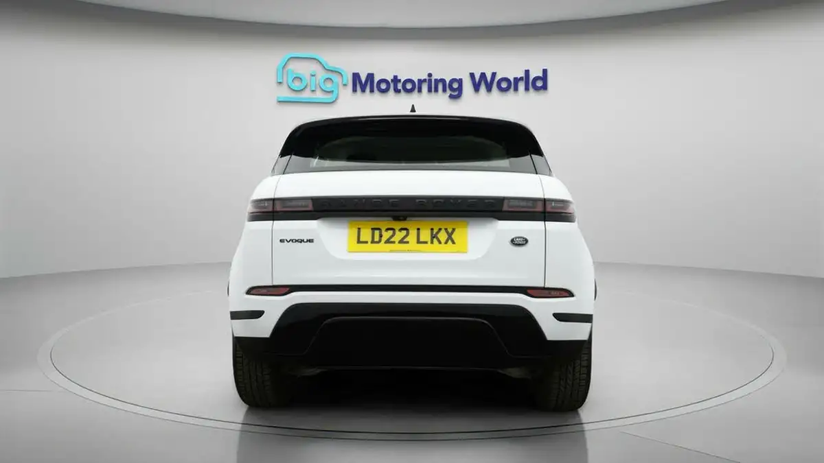 2022-land-rover-range-rover-evoque-20-d165-s-big-5