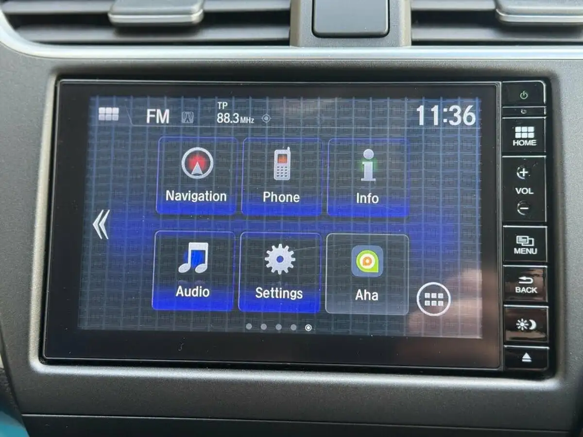 2015-honda-civic-16-i-dtec-sr-honda-connect-with-navi-tourer-big-17