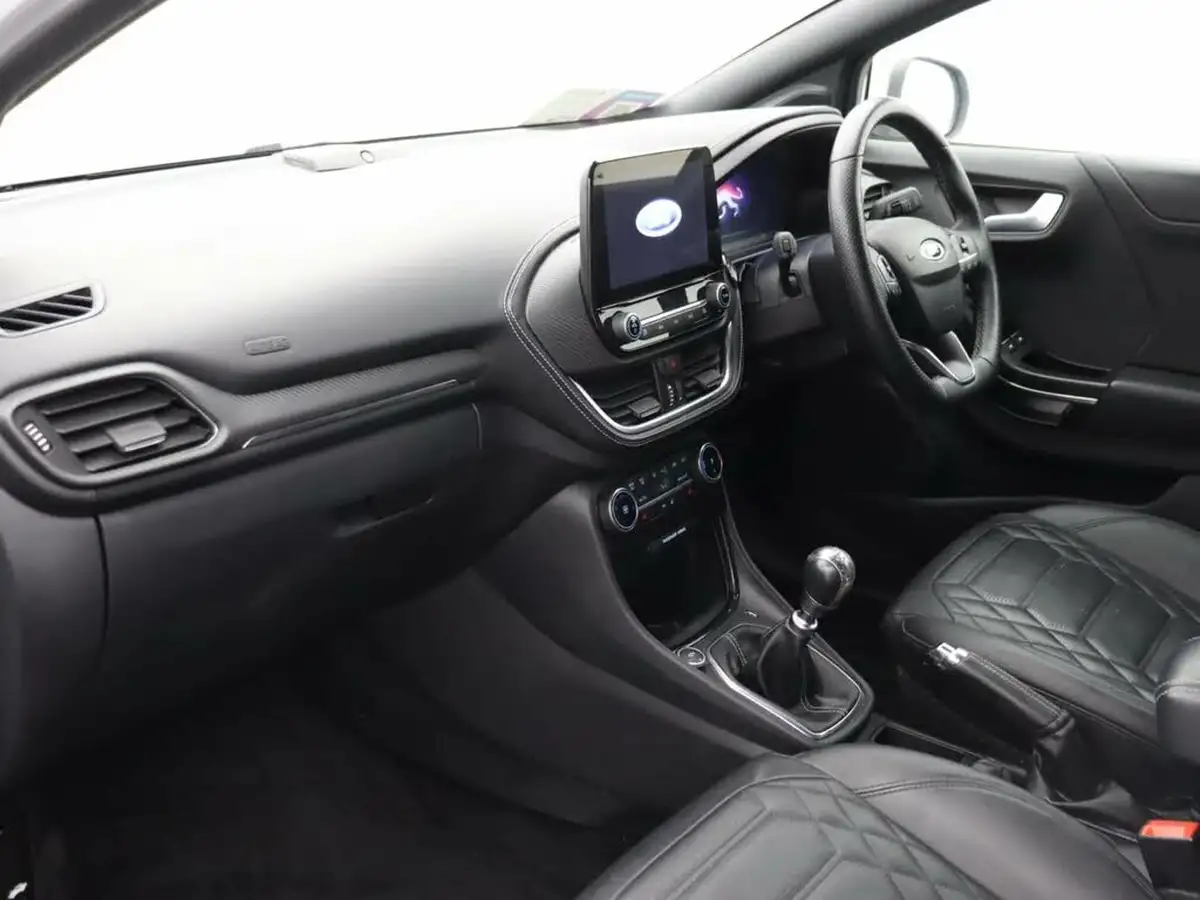 2022-ford-puma-suv-10-st-line-vignale-125ps-big-7