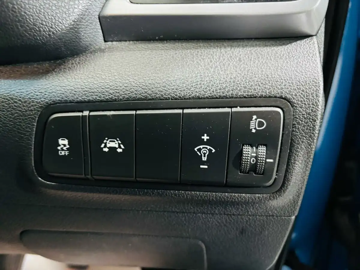 2017-hyundai-tucson-17crdi-blue-drive-se-nav-116ps-big-12