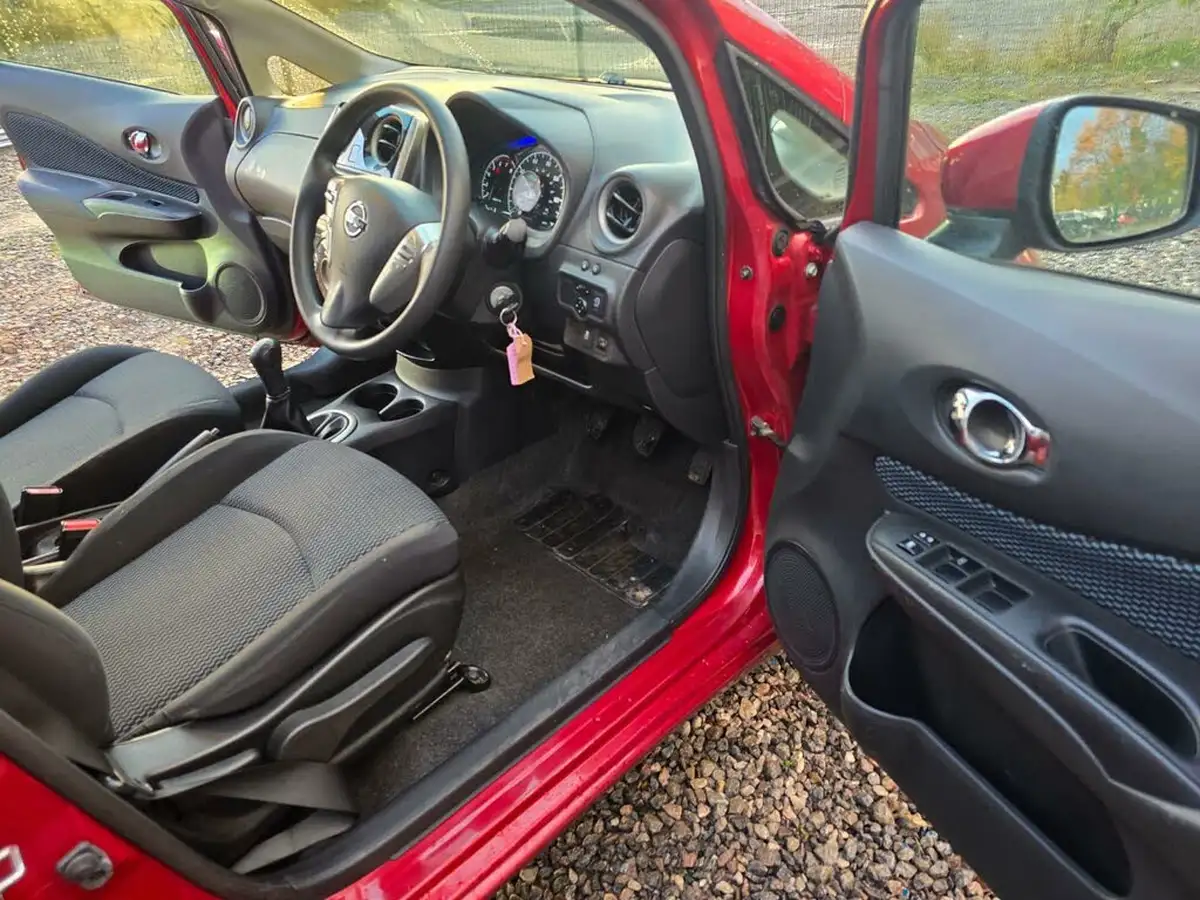 2013-nissan-note-12-acenta-premium-80ps-big-21