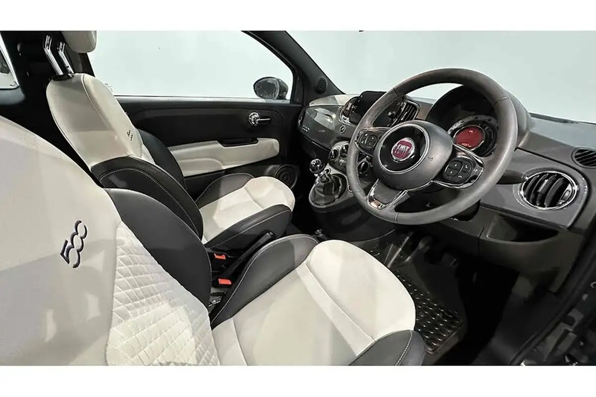 2022-fiat-500-10-dolcevita-big-17