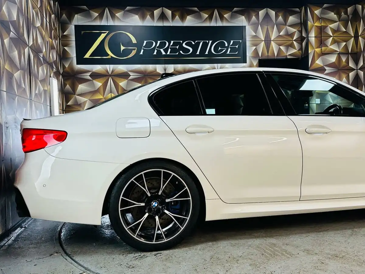 2019-bmw-5-series-44-m5-competition-big-32