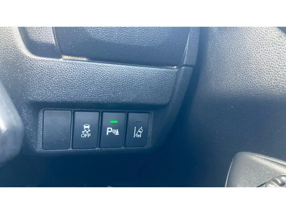 2019-honda-jazz-15-i-vtec-sport-navi-big-12