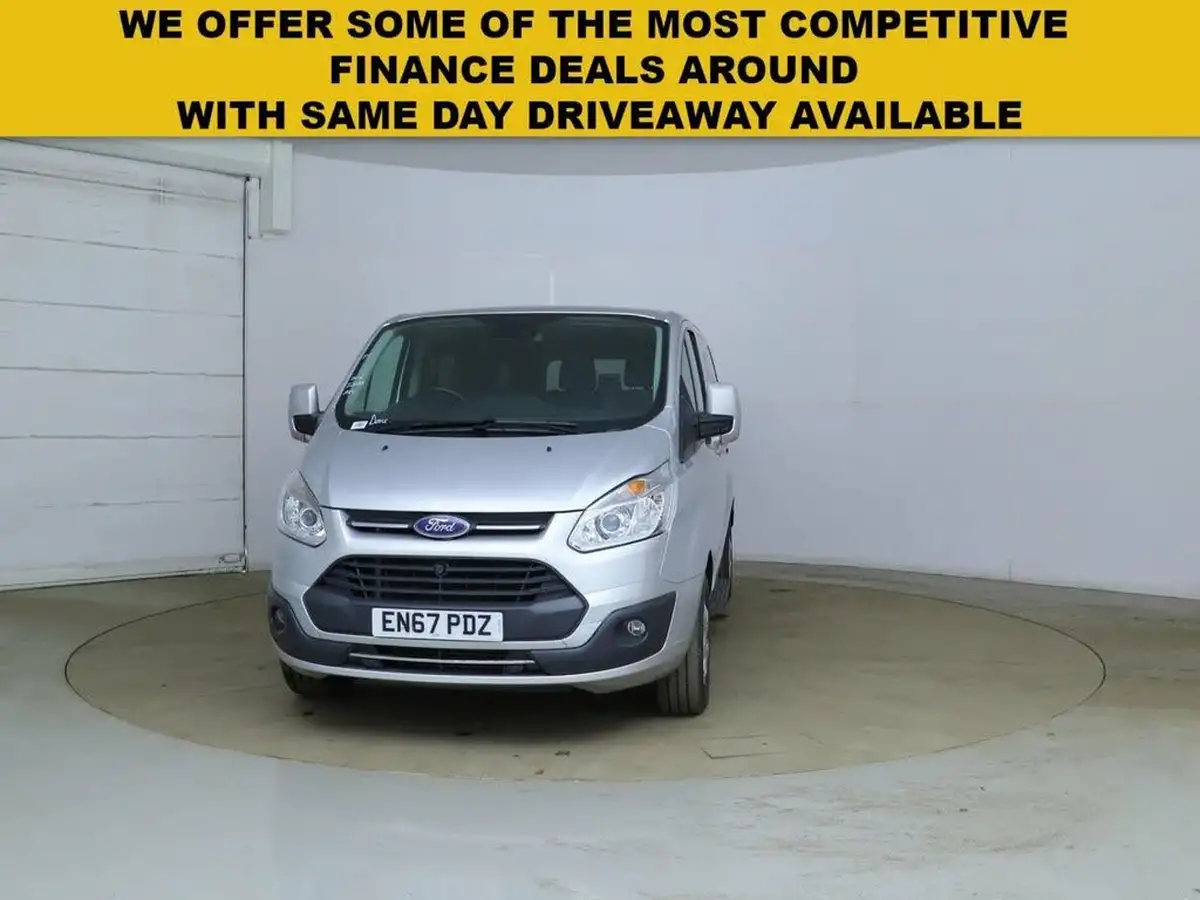 2018-ford-tourneo-custom-20tdci-310-l2-titanium-130ps-big-1