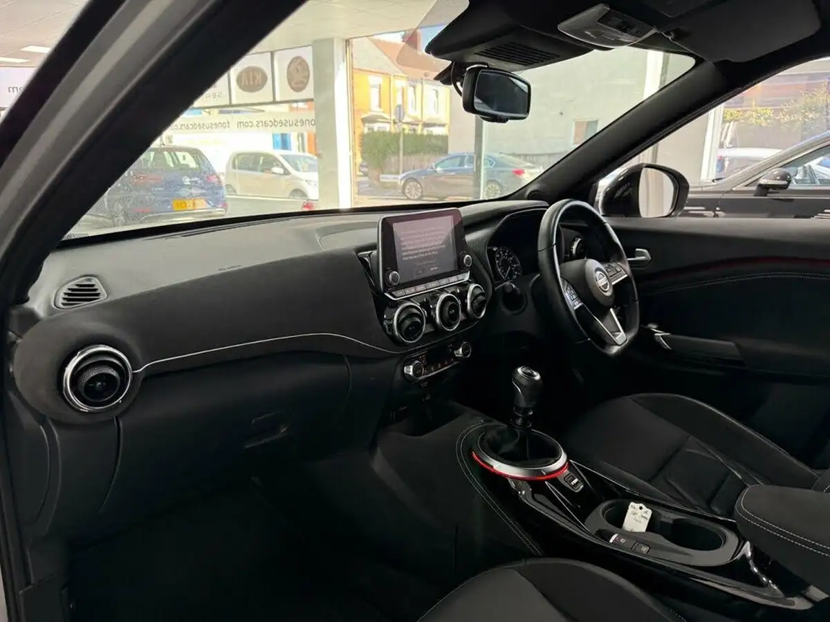 2021-nissan-juke-10-dig-t-tekna-big-16