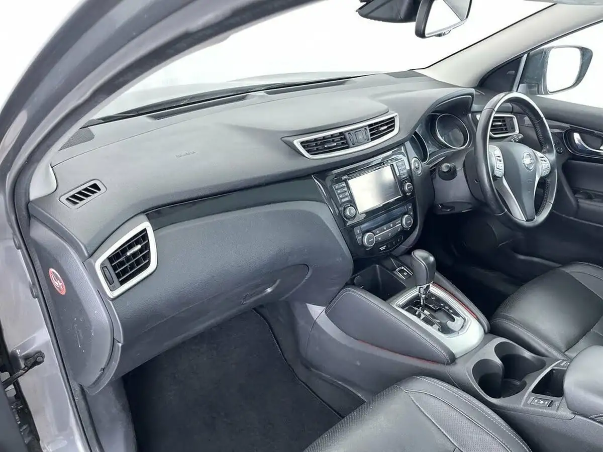 2016-nissan-qashqai-16dci-tekna-xtronic-cvt-big-31