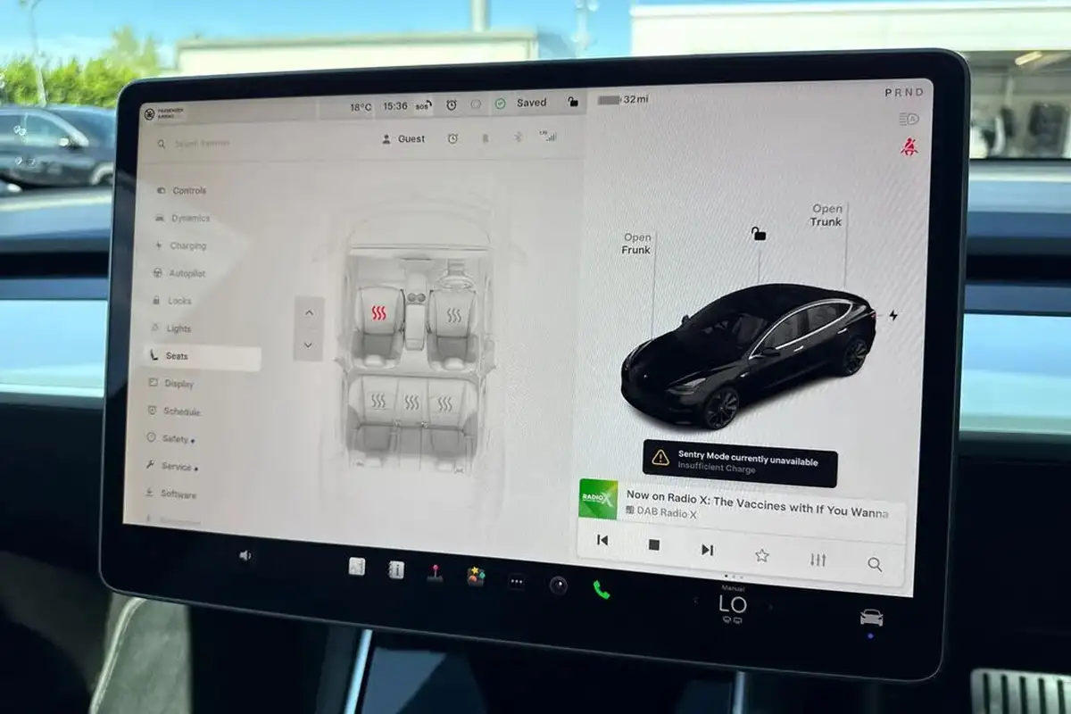 2020-tesla-model-3-e-performance-big-51