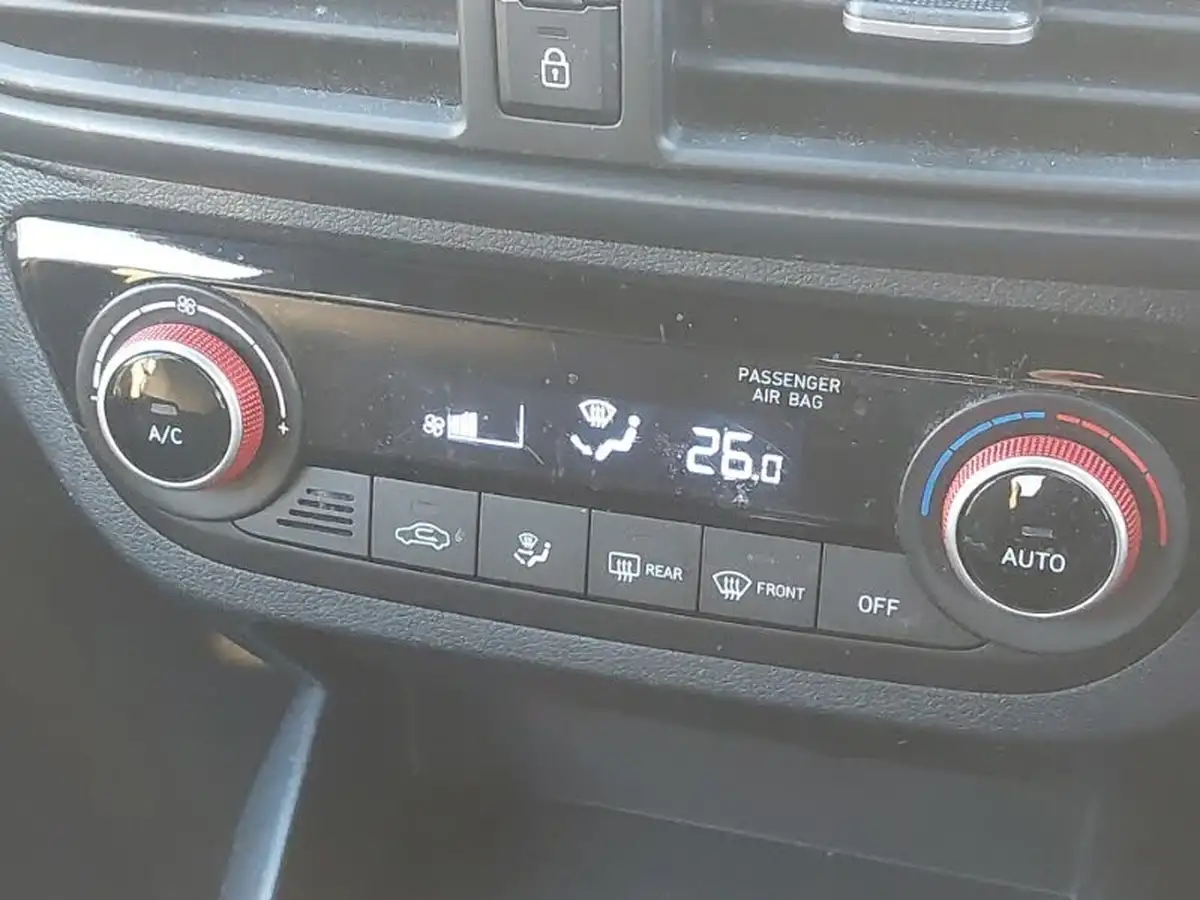2022-hyundai-i10-10-t-gdi-n-line-big-13