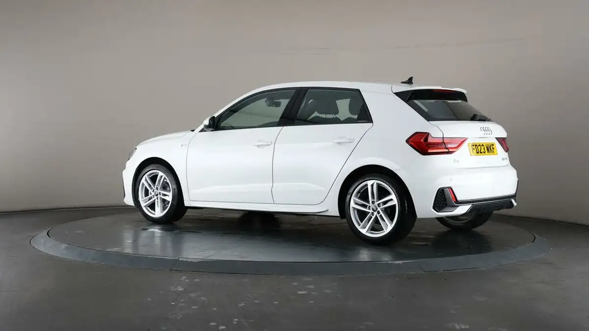2023-audi-a1-10-25-tfsi-s-line-big-65