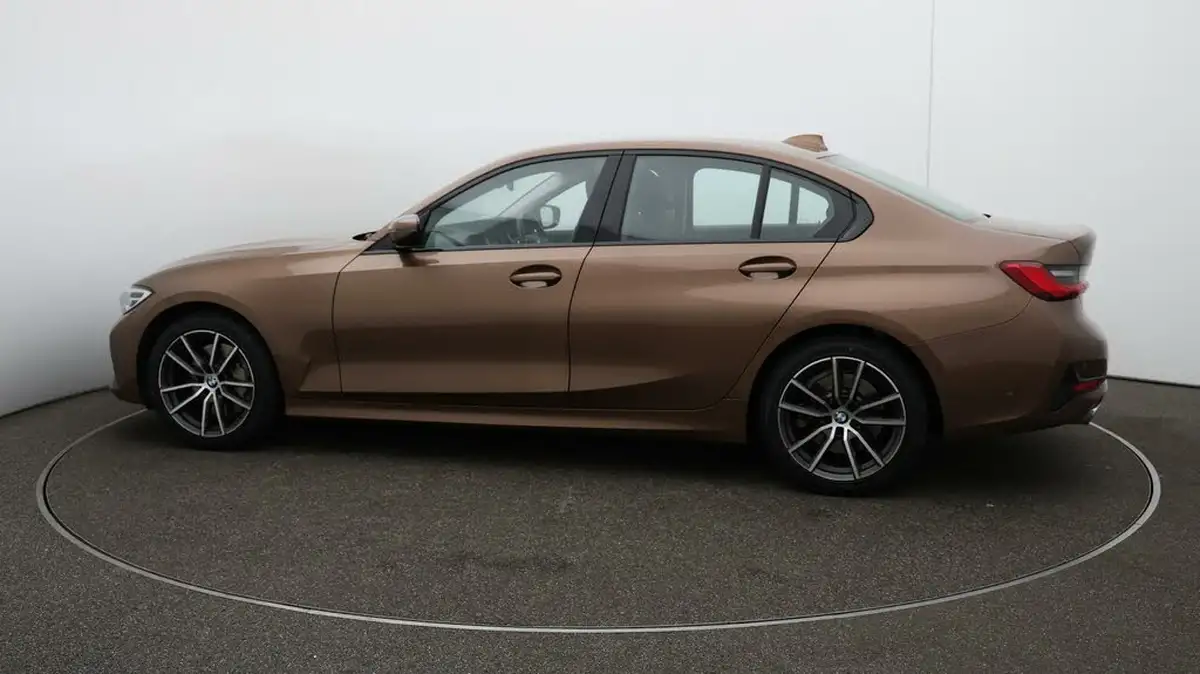 2020-bmw-3-series-20-330i-sport-saloon-4d-big-50