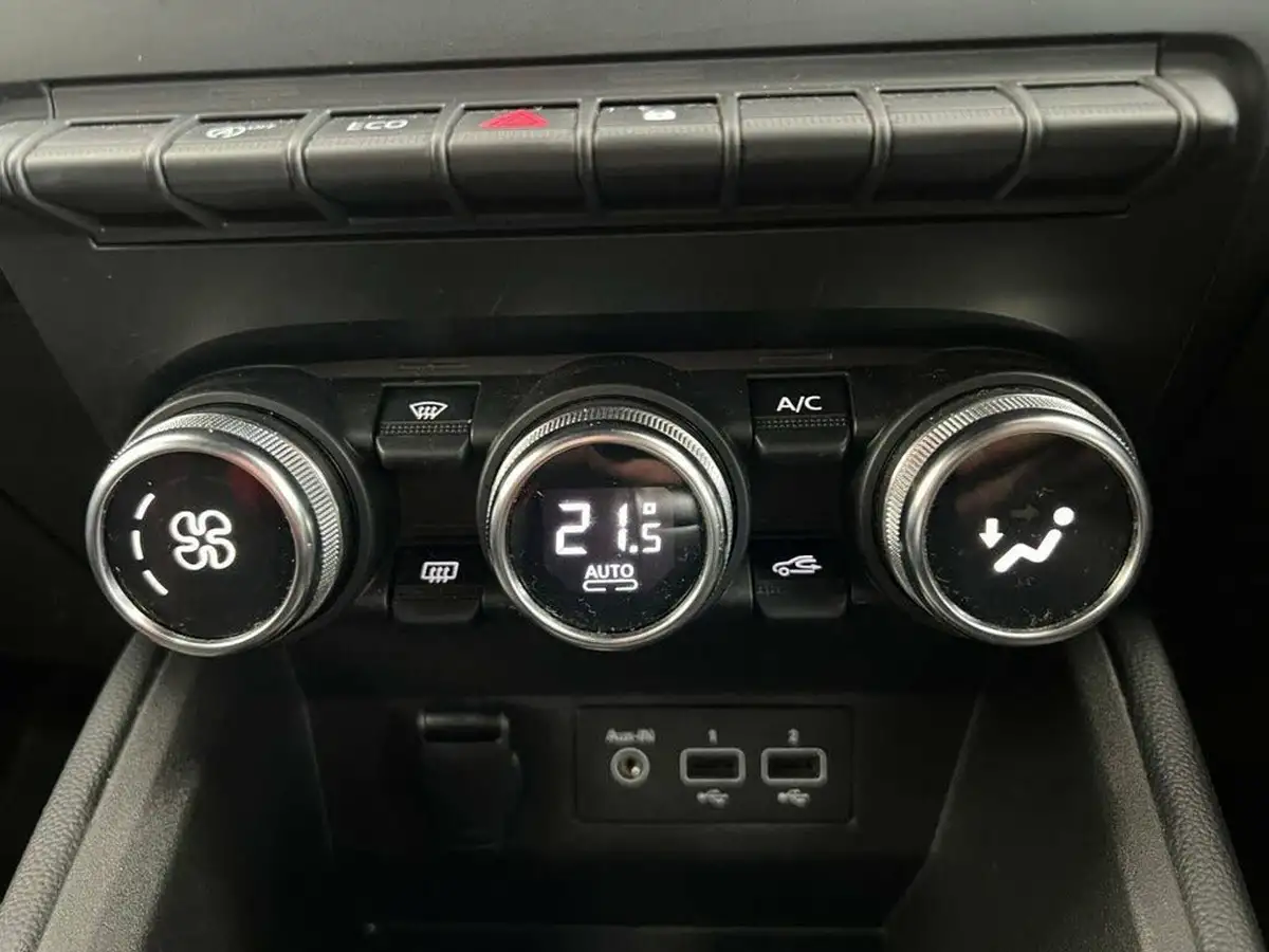 2020-renault-clio-13-tce-rs-line-big-13