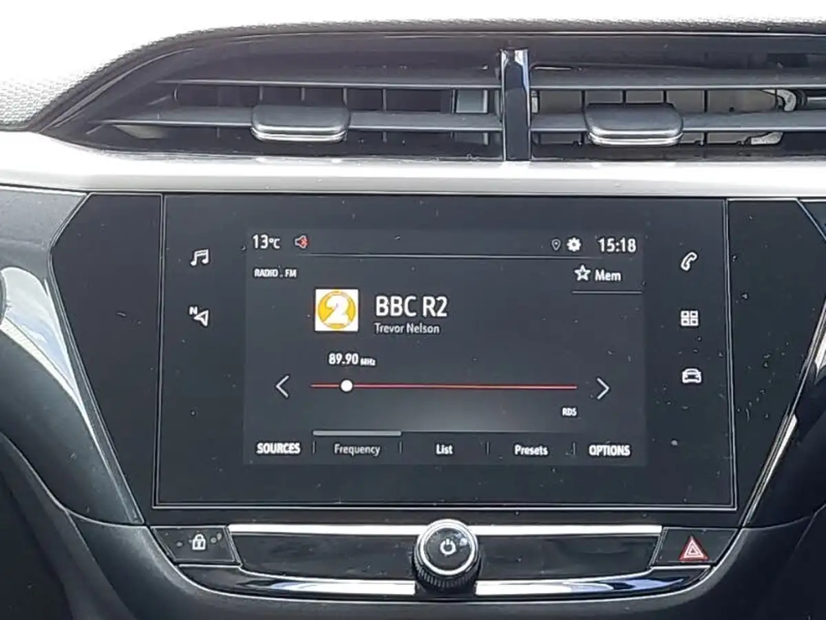2021-vauxhall-corsa-12i-elite-big-9